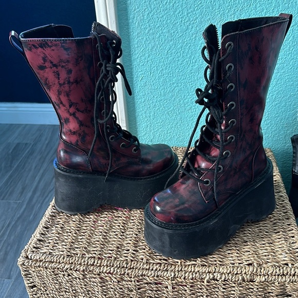 Dolls kill Current Mood Booked Out Combat Boots 5 preowned its dark red burgundy - Picture 5 of 13